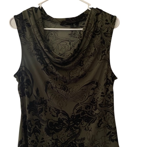 Olive Green Floral Cowl Neck Sleeveless Top - Picture 2 of 3